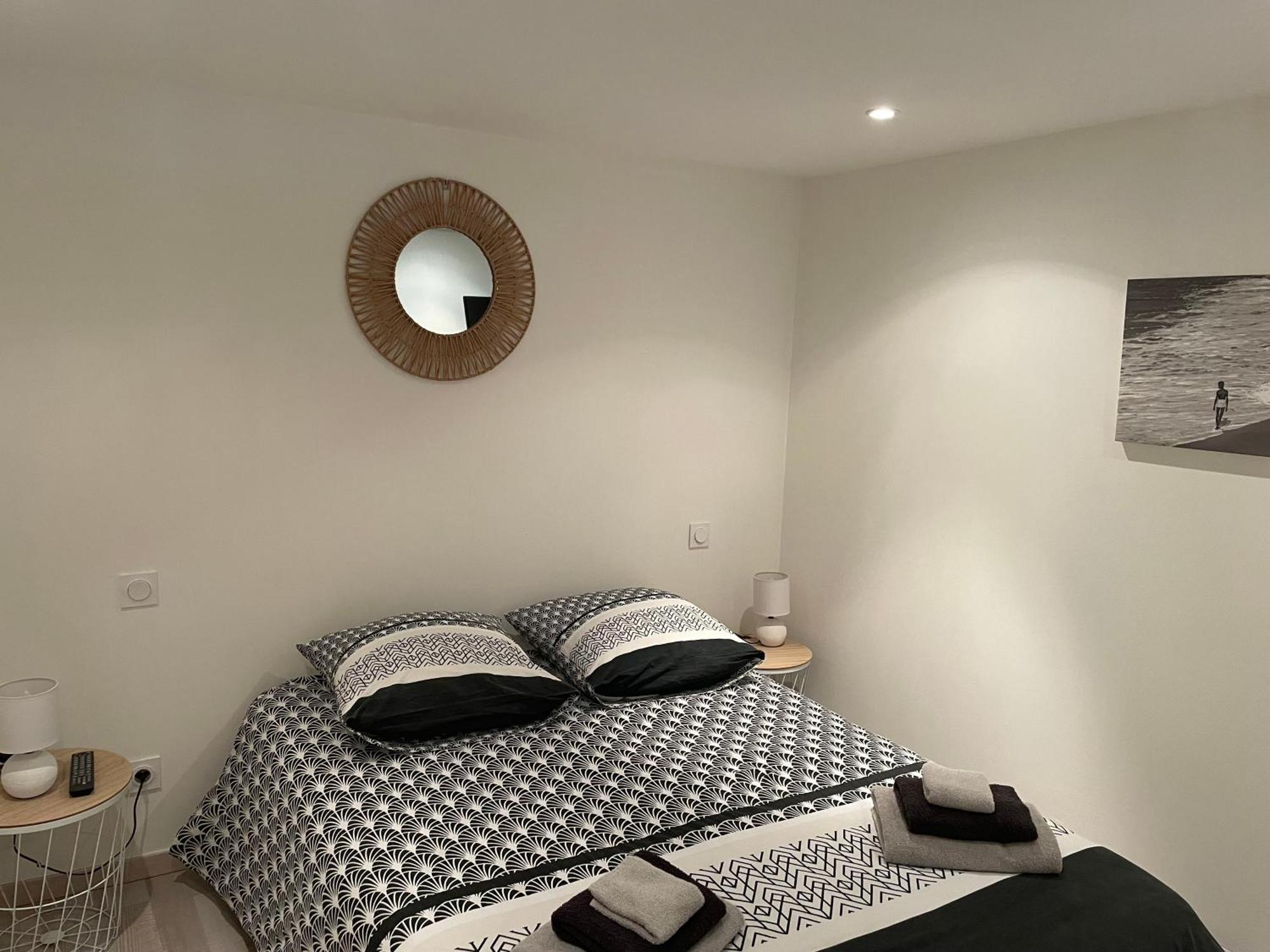 Chez Tony Et Laurie Apartment Montbrun-des-Corbieres ภายนอก รูปภาพ